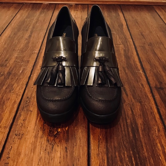 Heeled oxfords from Paris - Picture 1 of 3